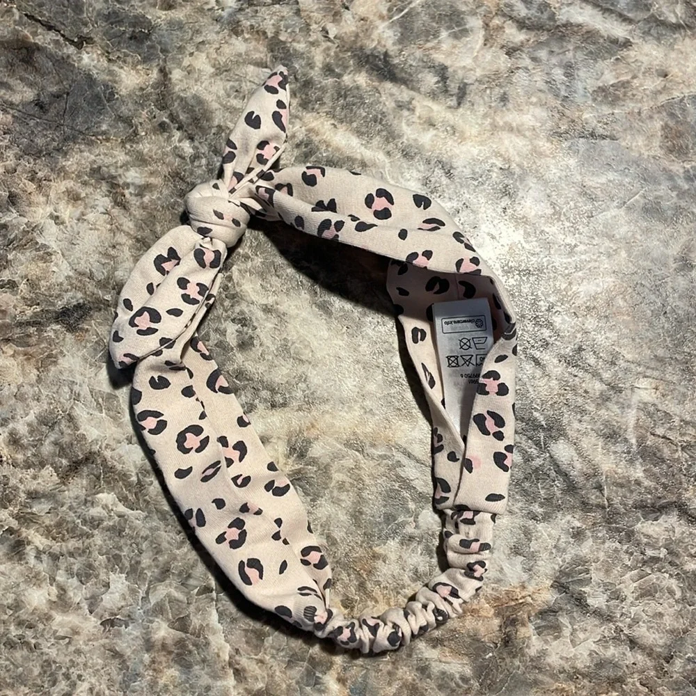 2 Magnetic Me Kids Headbands & 2 others